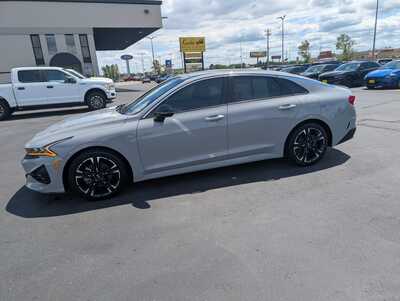 2021 Kia K5, $25997. Photo 5