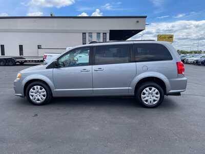 2018 Dodge Caravan, Grand, $22967. Photo 5