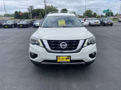2018 Nissan Pathfinder, $15987. Photo 3