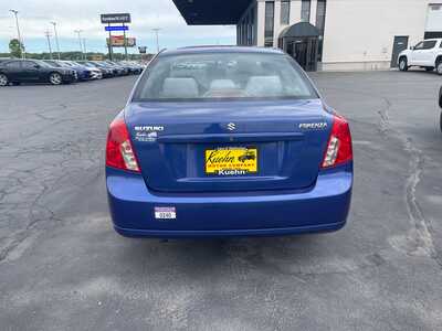 2004 Suzuki Forenza, $2995. Photo 7