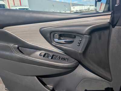 2018 Nissan Murano, $22956. Photo 10