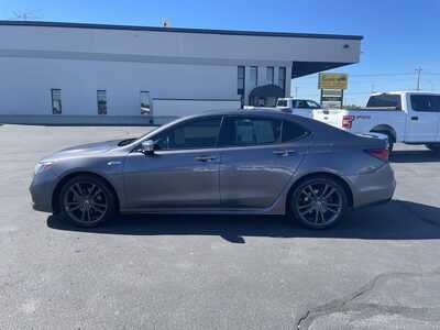 2020 Acura TLX, $25495. Photo 5