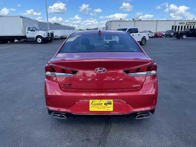 2018 Hyundai Sonata, $14900. Photo 7