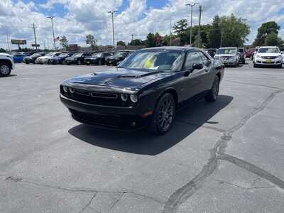 2018 Dodge Challenger, $23900. Photo 4