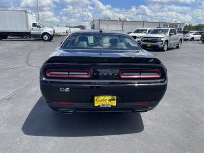 2018 Dodge Challenger, $23900. Photo 7