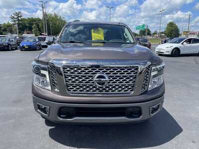 2019 Nissan Titan, $30900. Photo 8