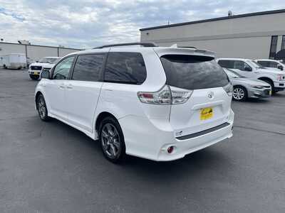 2019 Toyota Sienna, $24495. Photo 6