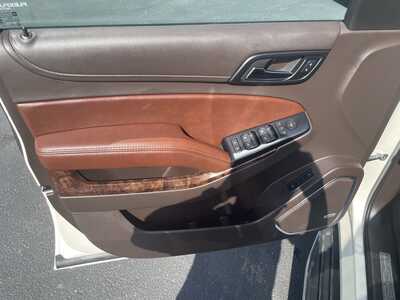 2015 Chevrolet Suburban, $19927. Photo 12