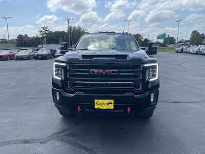 2021 GMC 2500 Crew Cab, $48927. Photo 3