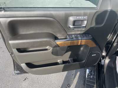 2018 Chevrolet 1500 Crew Cab, $29995. Photo 12