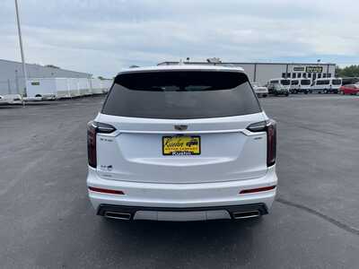 2020 Cadillac XT6, $21900. Photo 7