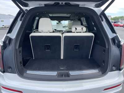 2020 Cadillac XT6, $21900. Photo 9