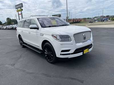 2020 Lincoln Navigator L, $21995. Photo 2