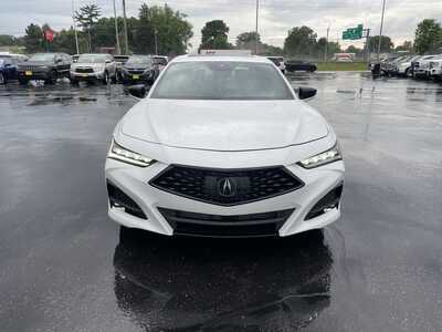 2021 Acura TLX, $28900. Photo 3