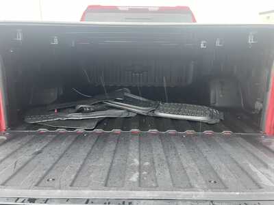 2021 Chevrolet 1500 Crew Cab, $53900. Photo 10