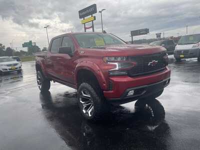 2021 Chevrolet 1500 Crew Cab, $53900. Photo 2