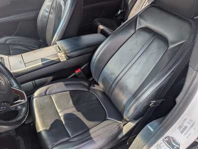 2018 Lincoln MKZ, $20975. Photo 11
