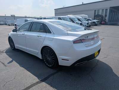 2018 Lincoln MKZ, $20975. Photo 6
