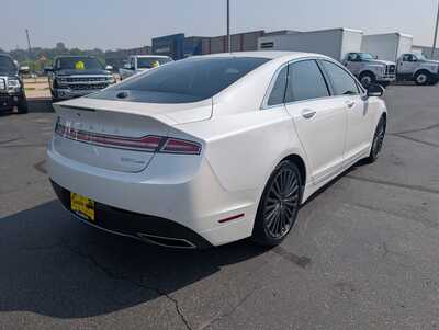 2018 Lincoln MKZ, $20975. Photo 8