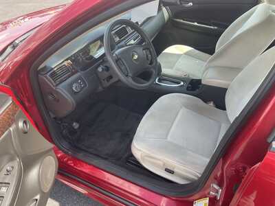 2015 Chevrolet Impala, $6995. Photo 12