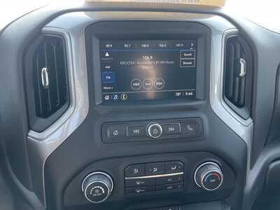 2022 Chevrolet 1500 Reg Cab, $23987. Photo 7
