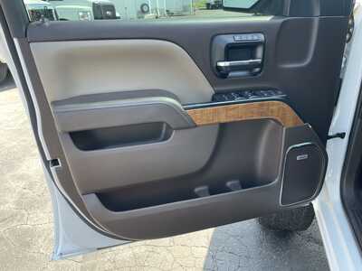 2014 GMC 1500 Crew Cab, $21977. Photo 12
