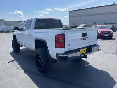 2014 GMC 1500 Crew Cab, $21977. Photo 6