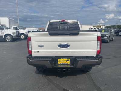 2017 Ford F250 Crew Cab, $48900. Photo 7