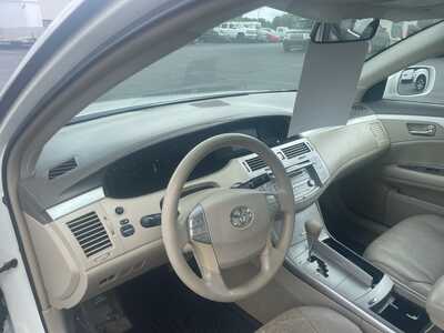 2005 Toyota Avalon, $5995. Photo 12