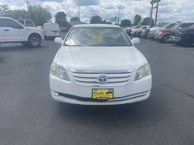 2005 Toyota Avalon, $5995. Photo 3
