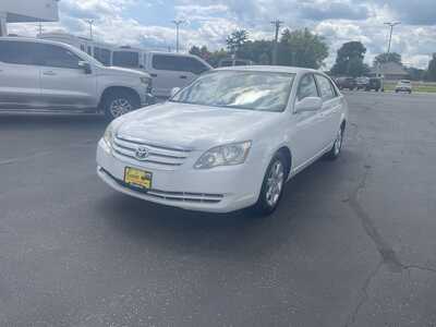 2005 Toyota Avalon, $5995. Photo 4