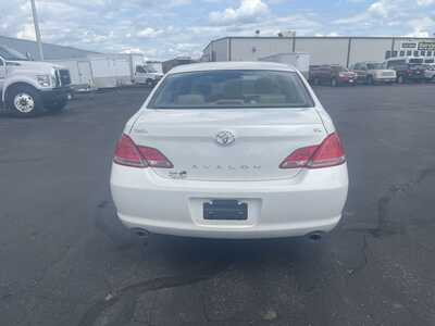 2005 Toyota Avalon, $5995. Photo 7