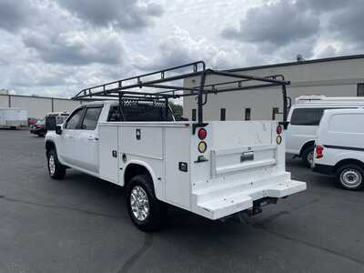 2022 Chevrolet 2500 Crew Cab, $35979. Photo 6