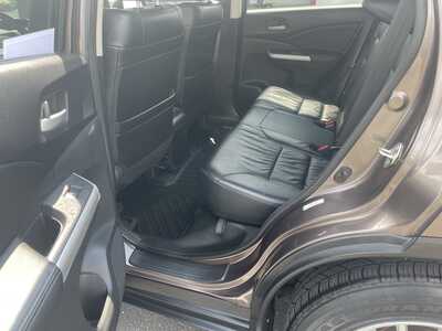 2014 Honda CR-V, $11927. Photo 5