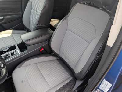 2017 Ford Escape, $13495. Photo 11