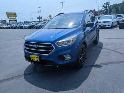 2017 Ford Escape, $13495. Photo 4