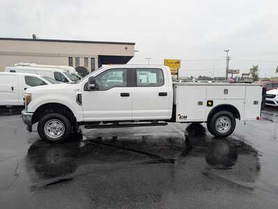 2018 Ford F250 Crew Cab, $27981. Photo 5