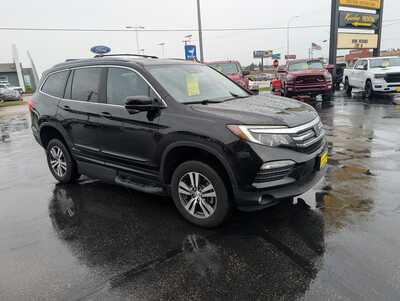 2018 Honda Pilot, $28995. Photo 2