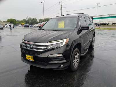 2018 Honda Pilot, $28995. Photo 4
