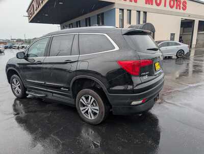 2018 Honda Pilot, $28995. Photo 6