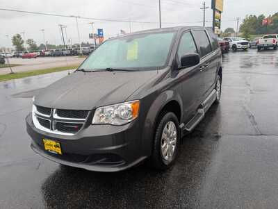 2018 Dodge Caravan, Grand, $25953. Photo 4