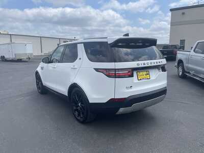 2017 Land Rover Discovery, $16900. Photo 6