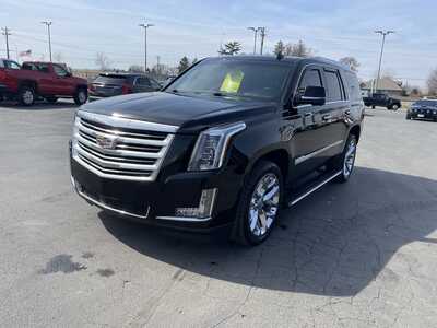2016 Cadillac Escalade, $27985. Photo 4