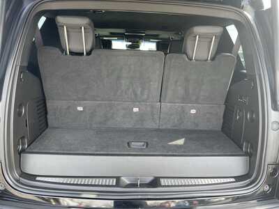 2016 Cadillac Escalade, $27985. Photo 9