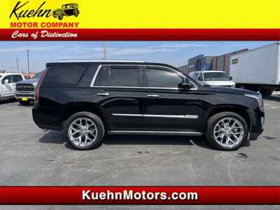2016 Cadillac Escalade, $27985. Photo 1