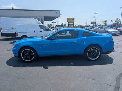 2010 Ford Mustang, $21900. Photo 5