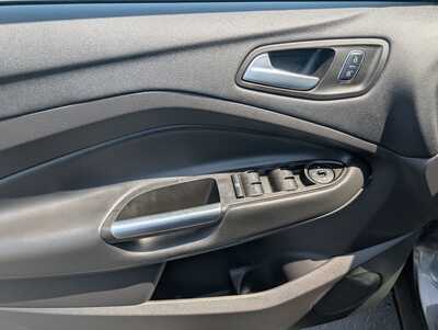 2018 Ford Escape, $13893. Photo 9
