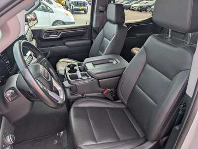 2025 GMC 1500 Crew Cab, $42917. Photo 12