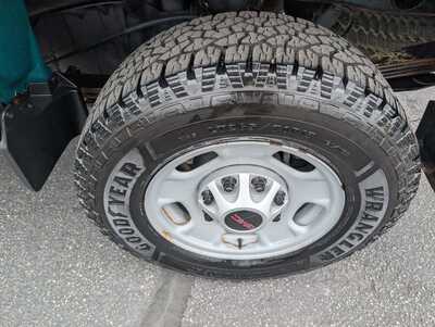 2016 GMC Sierra 2500HD, $16995. Photo 12