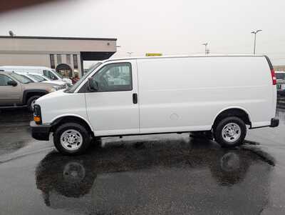 2004 Chevrolet Express Cargo, $11977. Photo 5